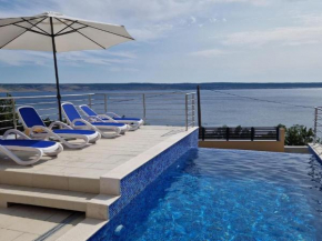 Luna Maris app 2 with balcony and swimming pool